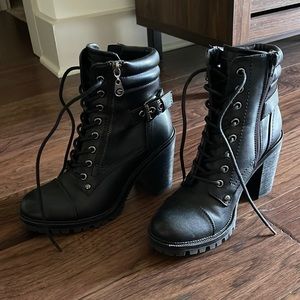 GUESS combat boots